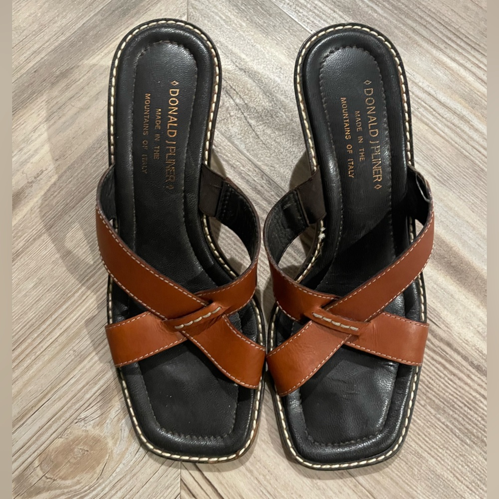 Donald J Pliner sandals